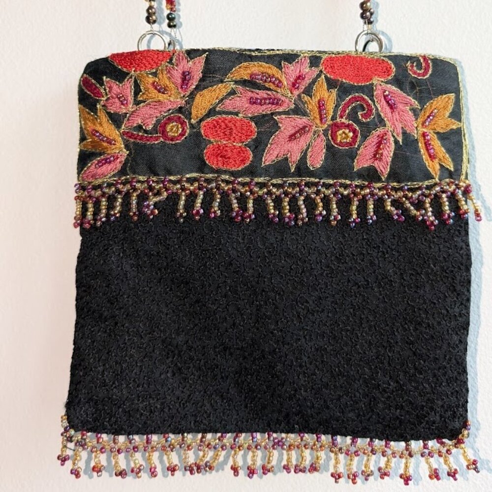 Christian Livingston Collection Embroidered & Beaded 6" x 6" purse beaded handle